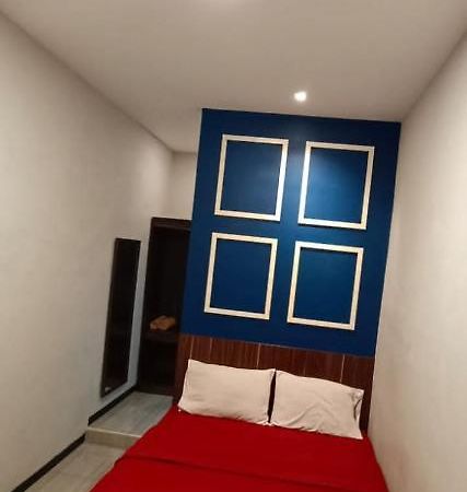 Bromo Family Guest House Kepanjen 外观 照片