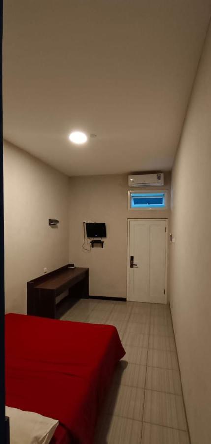Bromo Family Guest House Kepanjen 外观 照片